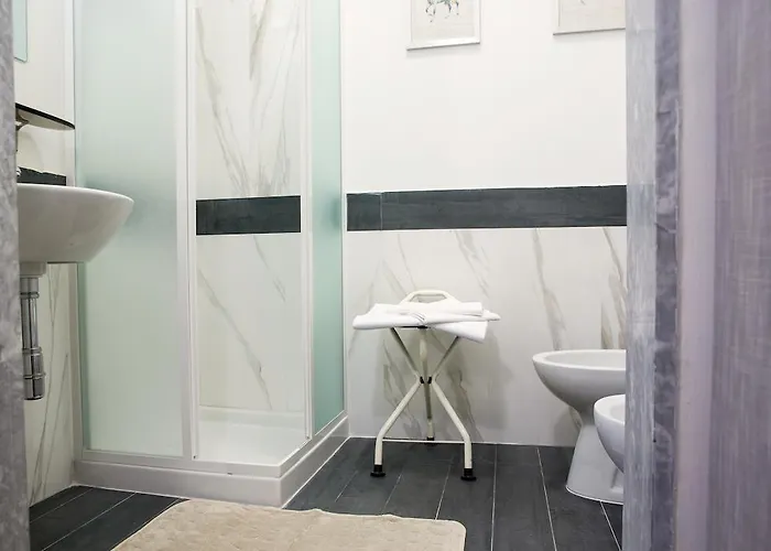 住宿加早餐酒店 Baristazionecentrale *